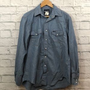 Vintage denim Wrangler western shirt pearl snaps